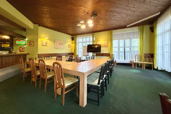 Restaurace - Pronájem ubytovacího zařízení 800 m², Chrustenice