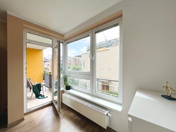 Prodej bytu 2+kk v osobním vlastnictví 58 m², Praha 9 - Vysočany