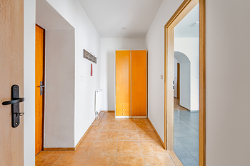  Výrobní, skladovací areál, Čelčice, Prostějov - Prodej výrobních prostor 520 m², Čelčice