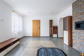  Výrobní, skladovací areál, Čelčice, Prostějov - Prodej výrobních prostor 520 m², Čelčice