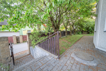 Prodej domu 190 m², Statenice