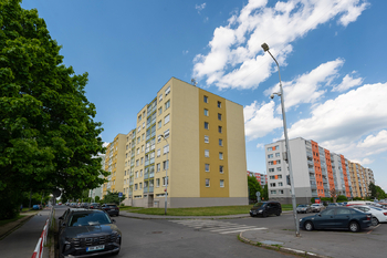 Prodej bytu 3+kk v osobním vlastnictví 67 m², Praha 9 - Horní Počernice