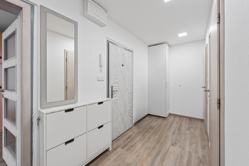 Prodej bytu 3+kk v osobním vlastnictví 67 m², Praha 9 - Horní Počernice