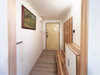 Prodej bytu 2+kk v osobním vlastnictví 58 m², Praha 9 - Libeň