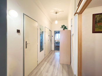 Prodej bytu 2+kk v osobním vlastnictví 58 m², Praha 9 - Libeň