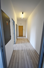 PŘEDSÍŇ - Pronájem bytu 1+1 v osobním vlastnictví 56 m², Třeboň
