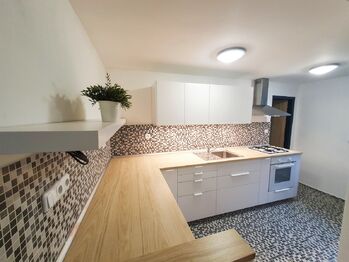 Pronájem domu 80 m², Beroun