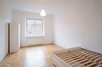 Ložnice - Pronájem bytu 2+kk v osobním vlastnictví 50 m², Praha 7 - Holešovice