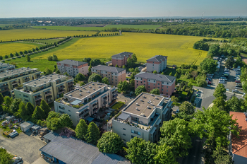 Dron - pohled na okolí - Prodej bytu 4+kk v osobním vlastnictví 90 m², Praha 9 - Čakovice