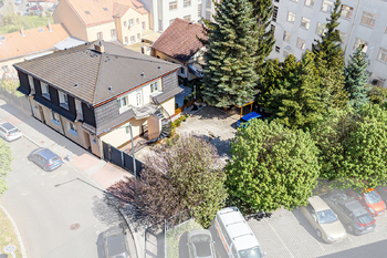 Prodej domu 283 m², Praha 8 - Kobylisy