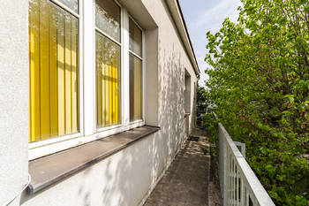 Prodej obchodních prostor 591 m², Praha 10 - Strašnice
