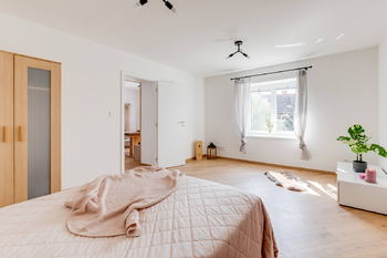 Prodej domu 320 m², Praha 10 - Malešice