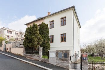 Prodej domu 320 m², Praha 10 - Malešice