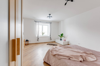 Prodej domu 320 m², Praha 10 - Malešice