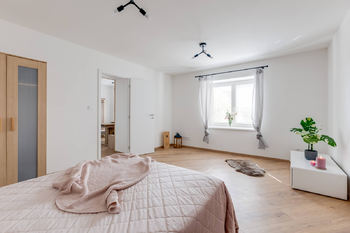 Prodej domu 320 m², Praha 10 - Malešice