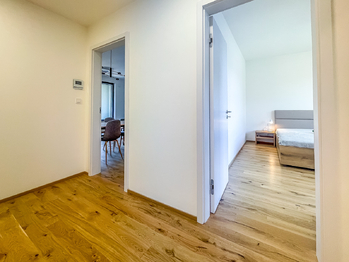 Pronájem bytu 2+kk v osobním vlastnictví 62 m², Praha 4 - Nusle