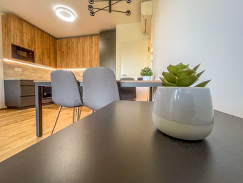Pronájem bytu 2+kk v osobním vlastnictví 62 m², Praha 4 - Nusle