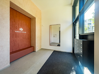 Pronájem bytu 2+kk v osobním vlastnictví 62 m², Praha 4 - Nusle