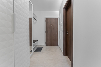 Prodej bytu 1+kk v osobním vlastnictví 41 m², Praha 8 - Čimice