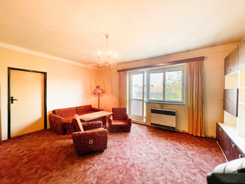 obyvací pokoj - Prodej bytu 2+1 v osobním vlastnictví 59 m², Turnov