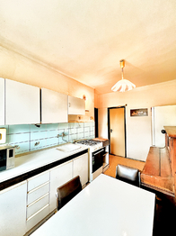 kuchyň - Prodej bytu 2+1 v osobním vlastnictví 59 m², Turnov