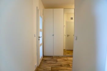 Pronájem bytu 2+kk v osobním vlastnictví 42 m², Praha 8 - Kobylisy