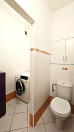 Pronájem bytu 3+kk v osobním vlastnictví 74 m², Praha 4 - Nusle