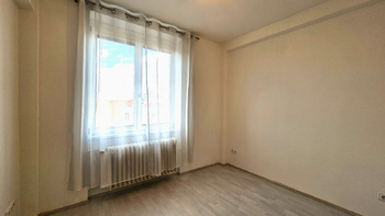 Pronájem bytu 3+kk v osobním vlastnictví 74 m², Praha 4 - Nusle