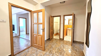 Pronájem bytu 3+kk v osobním vlastnictví 74 m², Praha 4 - Nusle