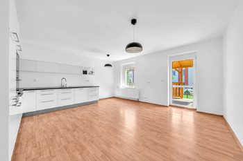 Prodej bytu 3+kk v osobním vlastnictví 61 m², Milovice