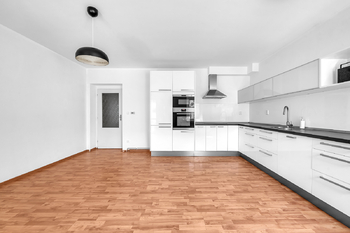 Prodej bytu 3+kk v osobním vlastnictví 61 m², Milovice