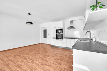 Prodej bytu 3+kk v osobním vlastnictví 61 m², Milovice