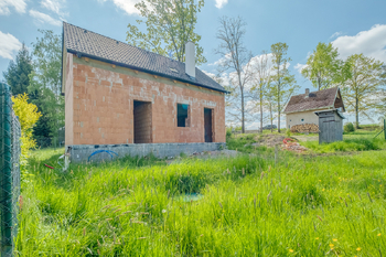 Prodej domu 150 m², Hrachoviště
