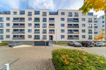 Pronájem bytu 2+kk v osobním vlastnictví 52 m², Praha 10 - Uhříněves