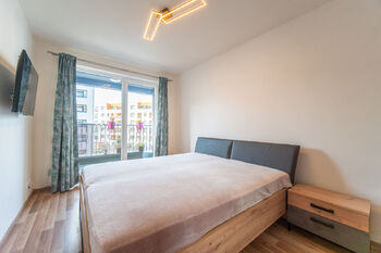 Pronájem bytu 2+kk v osobním vlastnictví 52 m², Praha 10 - Uhříněves