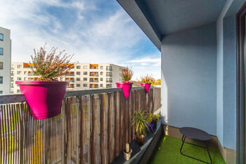 Pronájem bytu 2+kk v osobním vlastnictví 52 m², Praha 10 - Uhříněves