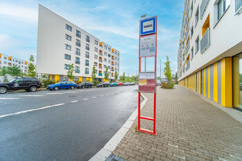 Pronájem bytu 2+kk v osobním vlastnictví 52 m², Praha 10 - Uhříněves