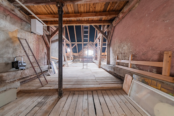 Prodej nájemního domu 1039 m², Plzeň