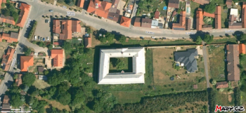 Prodej historického objektu 2500 m², Byšice