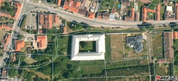 Prodej historického objektu 2500 m², Byšice