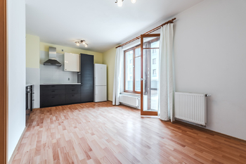Prodej bytu 2+kk v osobním vlastnictví 92 m², Praha 10 - Hostivař