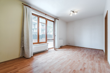 Prodej bytu 2+kk v osobním vlastnictví 92 m², Praha 10 - Hostivař
