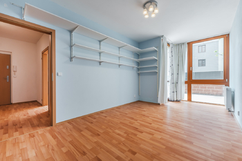 Prodej bytu 2+kk v osobním vlastnictví 92 m², Praha 10 - Hostivař