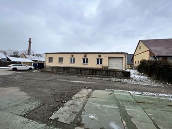 Pronájem výrobních prostor 206 m², Pelhřimov