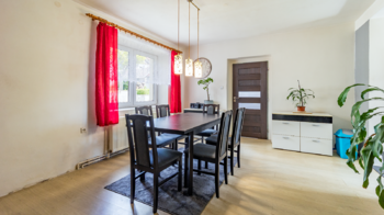 kuchyně v přízemí - Prodej domu 231 m², Bezděz