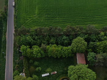Prodej pozemku 1339 m², Poštovice