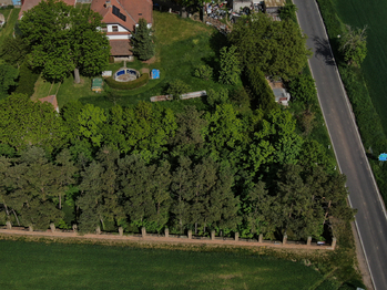 Prodej pozemku 1339 m², Poštovice