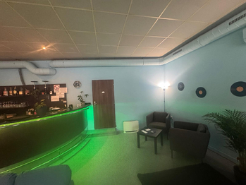 Pronájem obchodních prostor 100 m², Napajedla