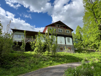 Prodej chaty / chalupy 400 m², Lobendava