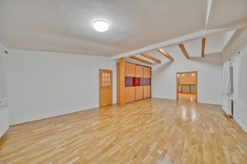 Pronájem bytu 2+kk v osobním vlastnictví 99 m², Poděbrady
